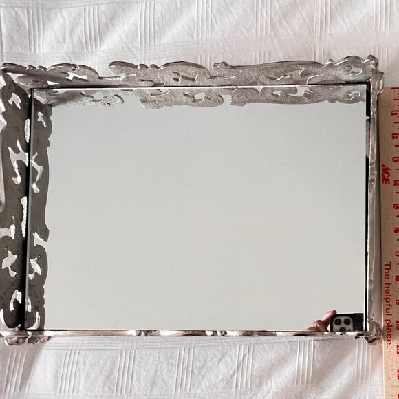 Footed Mirror Tray Silver Perfume Dresser Ornate Elegant 16" x 11" x 3.25" - Picture 8 of 15